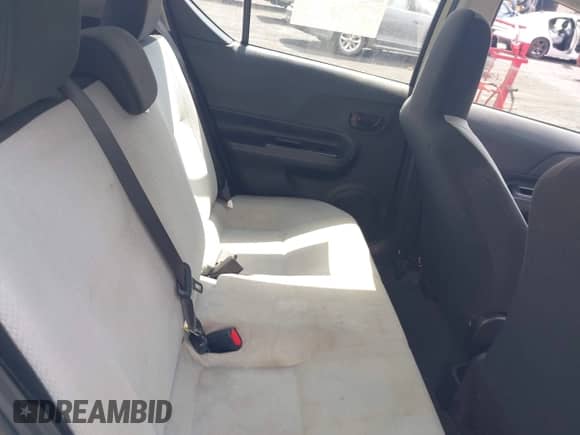 2015 Toyota Prius One z VIN JTDKDTB37F1094645, wystawiony jako IAAI lot #42779146 z przebiegiem 149 416 mil mil oraz . Historia ofert i sprzedaży dostępna na DreamBid. Obrazek 8.