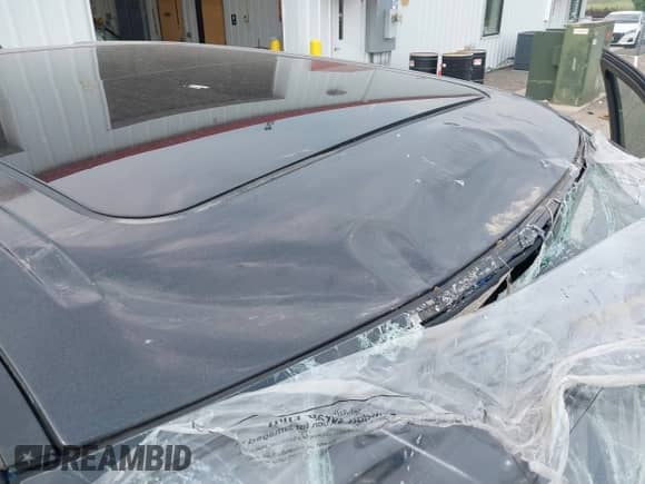 2022 Ram 1500 Laramie z VIN 1C6SRFJM3NN104261, wystawiony jako IAAI lot #42700393 z przebiegiem 99 055 mil mil oraz . Historia ofert i sprzedaży dostępna na DreamBid. Obrazek 20.