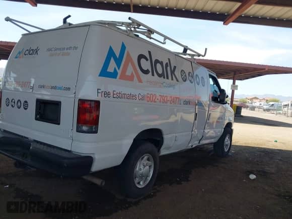 2009 Ford Econoline Cargo Commercial с VIN 1FTNE24WX9DA69382, выставлен на аукционе IAAI как лот 42490036 с пробегом 275 730 миль миль и . История ставок и продаж доступна на DreamBid. Изображение 4.