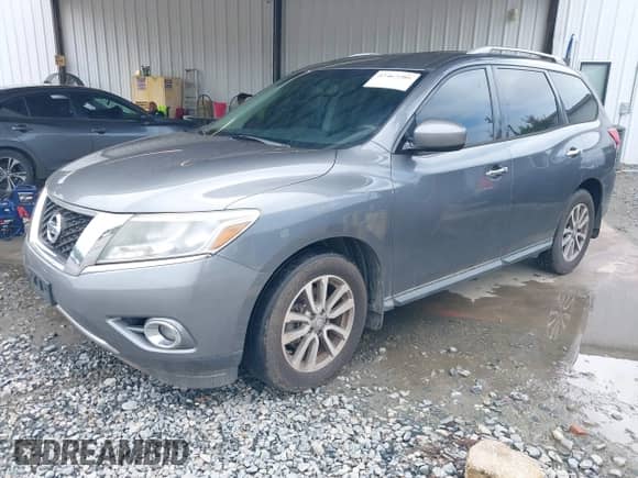 2015 Nissan Pathfinder S с VIN 5N1AR2MN8FC719737, выставлен на аукционе IAAI как лот 42467205 с пробегом 195 894 миль миль и . История ставок и продаж доступна на DreamBid. Изображение 17.