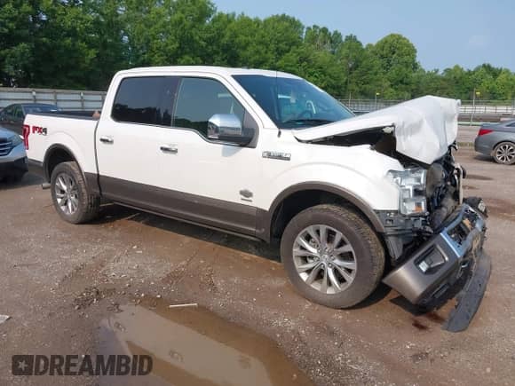 2016 Ford F-150 XLT z VIN 1FTEW1EGXGFD31336, wystawiony jako IAAI lot #42388182 z przebiegiem 170 110 mil mil oraz . Historia ofert i sprzedaży dostępna na DreamBid. Obrazek 1.