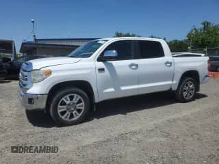 2015 Toyota Tundra Platinum с VIN 5TFAY5F19FX422570, выставлен на аукционе Copart как лот 57353475 с пробегом 238 576 миль миль и Чистый • Clean title. История ставок и продаж доступна на DreamBid. Изображение 1.