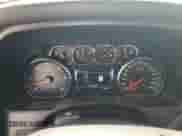 2017 GMC Sierra 1500 SLT z VIN 1GTV2NEJ2HZ287587, wystawiony jako Copart lot #60899844 z przebiegiem 118 608 mil mil oraz Szkoda całkowita • Salvage title. Historia ofert i sprzedaży dostępna na DreamBid. Obrazek 9.