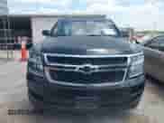 2018 Chevrolet Tahoe LT z VIN 1GNSCBKC9JR133640, wystawiony jako IAAI lot #42542381 z przebiegiem 130 154 mil mil oraz . Historia ofert i sprzedaży dostępna na DreamBid. Obrazek 12.