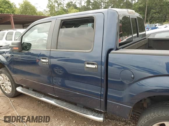 2011 Ford F-150 XL with VIN 1FTEW1CM6BFC84615, listed as a IAAI auction lot 42495457 with 360,219 mi miles and . Bid and sale history available at DreamBid. Image 14.