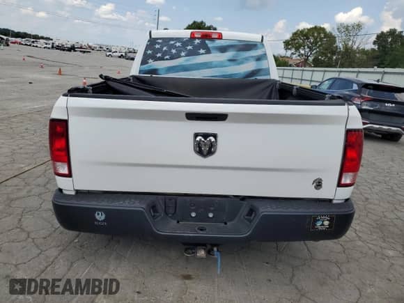 2021 Ram 1500 Tradesman z VIN 1C6RR6FG8MS547975, wystawiony jako Copart lot #69693145 z przebiegiem 50 558 mil mil oraz Szkoda całkowita • Salvage title. Historia ofert i sprzedaży dostępna na DreamBid. Obrazek 6.