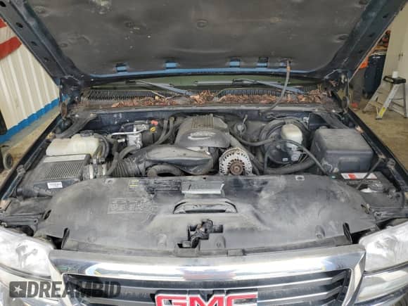 2005 GMC Sierra 1500 SLE с VIN 1GTEK19B85Z195214, выставлен на аукционе Copart как лот 85295805 с пробегом 121 323 миль миль и Чистый • Clean title. История ставок и продаж доступна на DreamBid. Изображение 11.