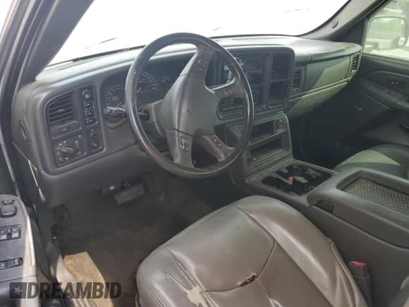 2006 Chevrolet Silverado 1500 LT3 z VIN 2GCEK19B661109246, wystawiony jako Copart lot #80069635 z przebiegiem Nie podano mil oraz Szkoda całkowita • Salvage title. Historia ofert i sprzedaży dostępna na DreamBid. Obrazek 8.