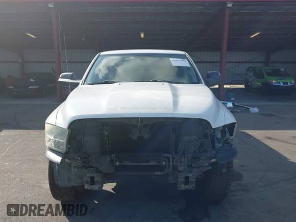 2011 Ram 1500 Big Horn z VIN 1D7RB1GT8BS703947, wystawiony jako IAAI lot #43206388 z przebiegiem 251 282 mil mil oraz . Historia ofert i sprzedaży dostępna na DreamBid. Obrazek 13.