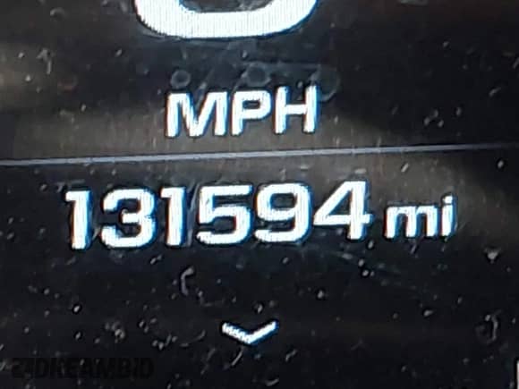 2017 Chevrolet Suburban Premier z VIN 1GNSCJKC8HR349936, wystawiony jako IAAI lot #41321102 z przebiegiem 131 594 mil mil oraz . Historia ofert i sprzedaży dostępna na DreamBid. Obrazek 16.