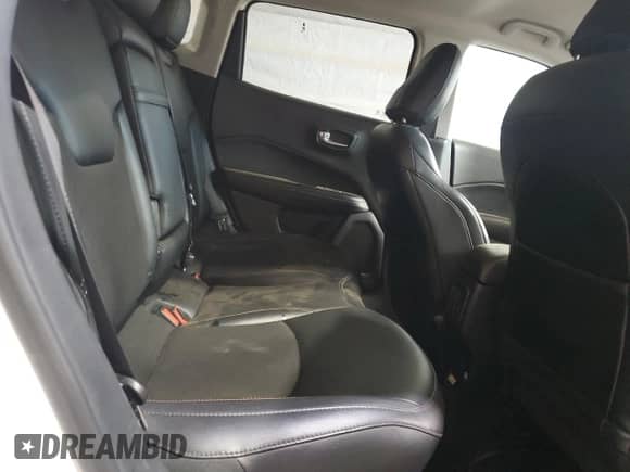 2019 Jeep Compass Latitude с VIN 3C4NJDBB9KT597566, выставлен на аукционе Copart как лот 71518005 с пробегом 70 562 миль миль и Списание • Salvage title. История ставок и продаж доступна на DreamBid. Изображение 11.