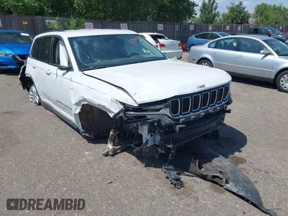 2023 Jeep Grand Cherokee Altitude с VIN 1C4RJHAG6PC514510, выставлен на аукционе IAAI как лот 42764139 с пробегом Не указан миль и . История ставок и продаж доступна на DreamBid. Изображение 1.