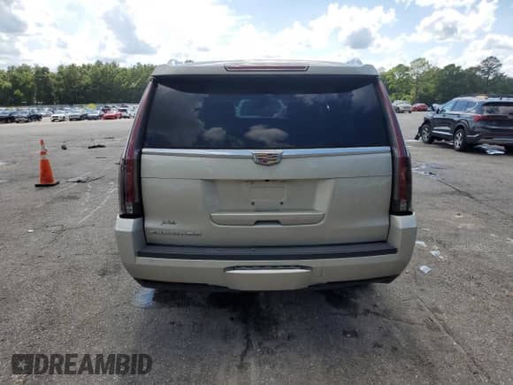 2015 Cadillac Escalade ESV Premium с VIN 1GYS3TKJ0FR531222, выставлен на аукционе Copart как лот 64176985 с пробегом 72 622 миль миль и Списание • Salvage title. История ставок и продаж доступна на DreamBid. Изображение 6.