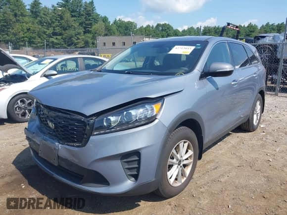 2020 Kia Sorento LX with VIN 5XYPGDA30LG623854, listed as a IAAI auction lot 42712043 with 60,884 mi miles and . Bid and sale history available at DreamBid. Image 17.