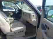 2004 Chevrolet Suburban LS with VIN 1GNFK16Z84J244731, listed as a IAAI auction lot 41516064 with 177,655 mi miles and . Bid and sale history available at DreamBid. Image 5.