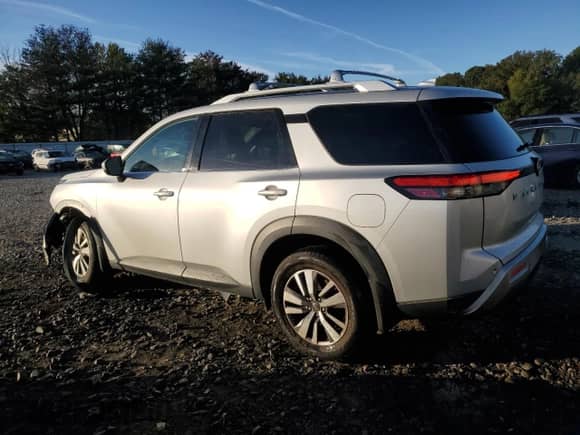 2023 Nissan Pathfinder SL with VIN 5N1DR3CC8PC221963, listed as a Copart auction lot 85125625 with 31,239 mi miles and Salvage title. Bid and sale history available at DreamBid. Image 2.