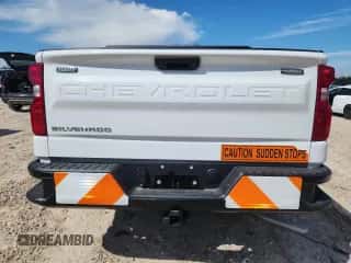 2025 Chevrolet Silverado 1500 Work Truck z VIN 3GCNAAEK0SG322154, wystawiony jako Copart lot #84565045 z przebiegiem Nie podano mil oraz Czysty tytuł • Clean title. Historia ofert i sprzedaży dostępna na DreamBid. Obrazek 6.