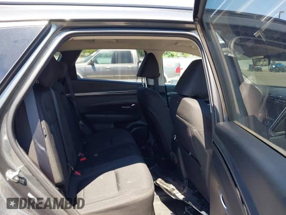 2024 Hyundai Tucson Blue with VIN KM8JBCD18RU194782, listed as a IAAI auction lot 42819566 with 10,356 mi miles and . Bid and sale history available at DreamBid. Image 8.