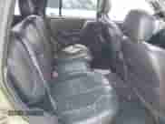 2001 Jeep Grand Cherokee Laredo с VIN 1J4GW48S01C501135, выставлен на аукционе IAAI как лот 42947832 с пробегом 239 728 миль миль и . История ставок и продаж доступна на DreamBid. Изображение 8.