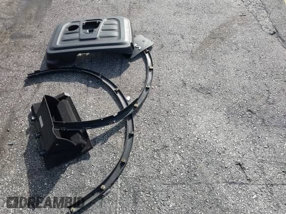 2016 Dodge Durango Citadel z VIN 1C4RDHEG9GC396728, wystawiony jako IAAI lot #43309037 z przebiegiem 131 448 mil mil oraz . Historia ofert i sprzedaży dostępna na DreamBid. Obrazek 12.