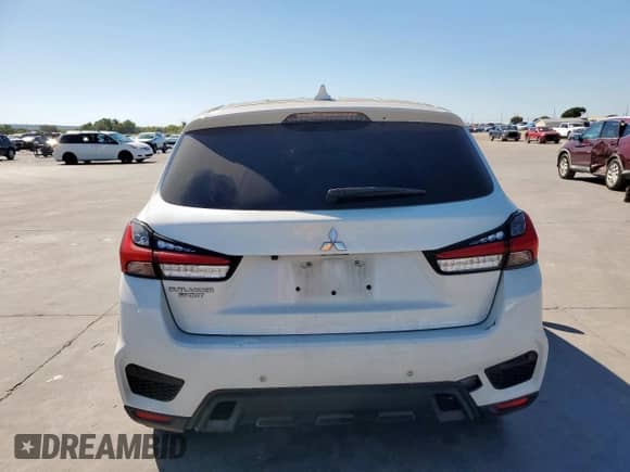 2020 Mitsubishi Outlander ES с VIN JA4AP3AU6LU014723, выставлен на аукционе Copart как лот 85325755 с пробегом 73 761 миль миль и Списание • Salvage title. История ставок и продаж доступна на DreamBid. Изображение 6.