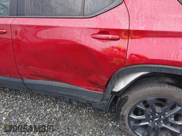 2020 Chevrolet Traverse RS с VIN 1GNEVJKW4LJ275925, выставлен на аукционе IAAI как лот 41974329 с пробегом 39 387 миль миль и . История ставок и продаж доступна на DreamBid. Изображение 6.