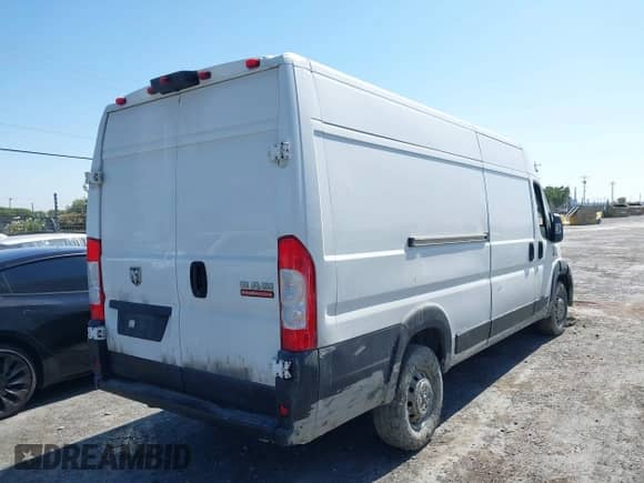 2021 Ram ProMaster Cargo с VIN 3C6MRVJG6ME532731, выставлен на аукционе IAAI как лот 42581234 с пробегом Не указан миль и . История ставок и продаж доступна на DreamBid. Изображение 4.