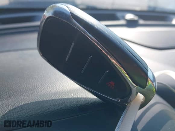 2020 Chevrolet Equinox Premier с VIN 2GNAXNEV1L6245068, выставлен на аукционе IAAI как лот 42990841 с пробегом 96 221 миль миль и . История ставок и продаж доступна на DreamBid. Изображение 11.