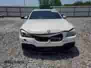 2015 BMW 7 Series 740Li z VIN WBAYE4C5XFD947323, wystawiony jako Copart lot #56962915 z przebiegiem 77 956 mil mil oraz Szkoda całkowita • Salvage title. Historia ofert i sprzedaży dostępna na DreamBid. Obrazek 5.