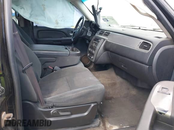 2009 Chevrolet Tahoe LS с VIN 1GNFC13C79R287768, выставлен на аукционе IAAI как лот 43377756 с пробегом 162 706 миль миль и . История ставок и продаж доступна на DreamBid. Изображение 5.