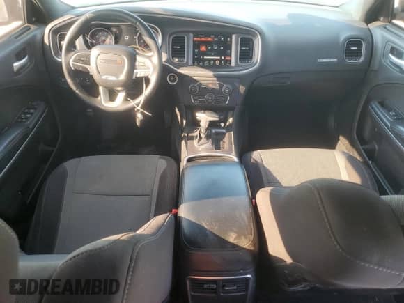2015 Dodge Charger SXT with VIN 2C3CDXHG5FH825519, listed as a Copart auction lot 71492375 with 202,050 mi miles and Salvage title. Bid and sale history available at DreamBid. Image 8.