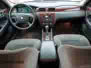 2009 Chevrolet Impala LT z VIN 2G1WT57N291308104, wystawiony jako Copart lot #87437795 z przebiegiem 75 042 mil mil oraz Czysty tytuł • Clean title. Historia ofert i sprzedaży dostępna na DreamBid. Obrazek 8.