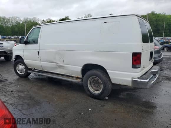 2013 Ford Econoline Cargo Commercial with VIN 1FTNE2EW3DDA46372, listed as a Copart auction lot 56688045 with 169,285 mi miles and Clean title. Bid and sale history available at DreamBid. Image 2.