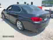 2013 BMW 5 Series 528i с VIN WBAXG5C54DDY37263, выставлен на аукционе IAAI как лот 42921913 с пробегом 142 178 миль миль и . История ставок и продаж доступна на DreamBid. Изображение 3.