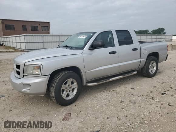 2009 Dodge Dakota SXT with VIN 1D7HE38K39S791577, listed as a Copart auction lot 59102905 with Not provided miles and Salvage title. Bid and sale history available at DreamBid. Image 1.