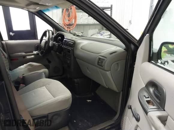 2001 Chevrolet Venture Value 1SV с VIN 1GNDU23E21D205829, выставлен на аукционе IAAI как лот 41592907 с пробегом 116 223 миль миль и . История ставок и продаж доступна на DreamBid. Изображение 5.