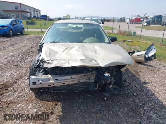 1998 Saturn SL with VIN 1G8ZJ5270WZ203979, listed as a IAAI auction lot 43135380 with 212,673 mi miles and . Bid and sale history available at DreamBid. Image 13.