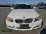 2011 BMW 3 Series 328i с VIN WBAPH5C55BA442472, выставлен на аукционе Copart как лот 67311615 с пробегом 127 265 миль миль и Списание • Salvage title. История ставок и продаж доступна на DreamBid. Изображение 5.