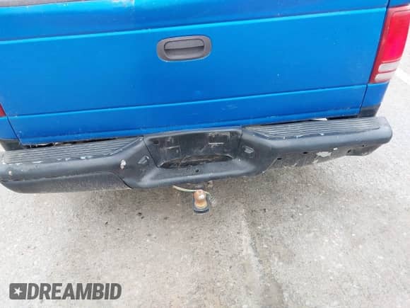 1998 Dodge Dakota SLT с VIN 1B7GL22X8WS564438, выставлен на аукционе IAAI как лот 42344252 с пробегом 137 973 миль миль и . История ставок и продаж доступна на DreamBid. Изображение 14.