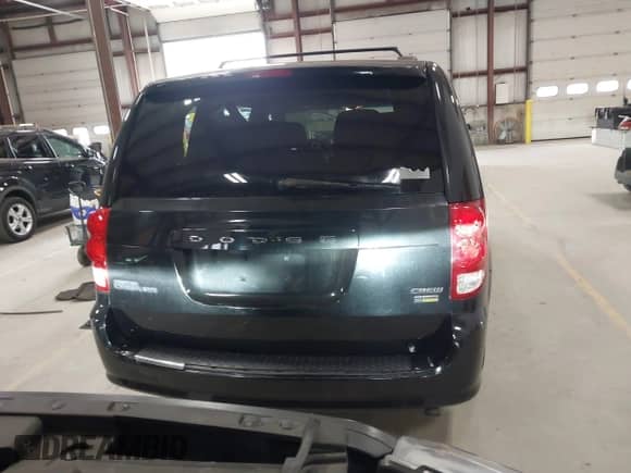 2016 Dodge Grand Caravan Crew with VIN 2C4RDGDG9GR382119, listed as a IAAI auction lot 42007162 with 184,488 mi miles and . Bid and sale history available at DreamBid. Image 17.