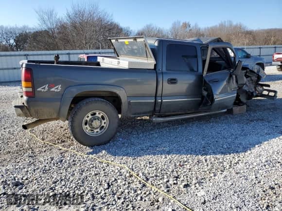 2001 Chevrolet Silverado 1500HD LS с VIN 1GCGK13U11F190502, выставлен на аукционе Copart как лот 87660295 с пробегом 294 068 миль миль и Списание • Salvage title. История ставок и продаж доступна на DreamBid. Изображение 3.