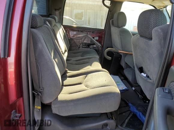 2004 Chevrolet Avalanche with VIN 3GNEK12T24G144252, listed as a Copart auction lot 70732535 with 142,122 mi miles and Salvage title. Bid and sale history available at DreamBid. Image 10.