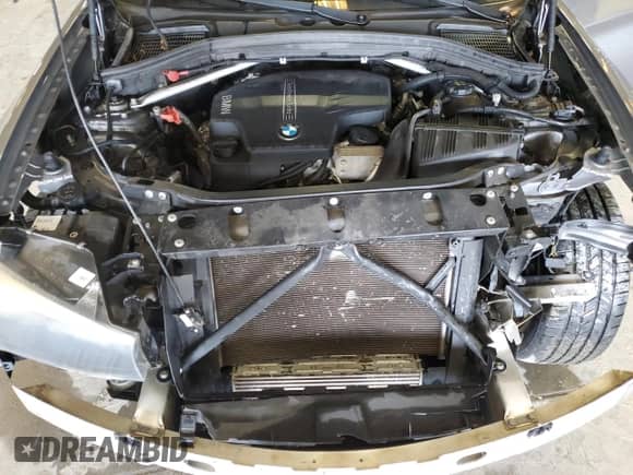 2017 BMW X3 sDrive28i with VIN 5UXWZ7C54H0U45805, listed as a Copart auction lot 84890325 with 154,174 mi miles and Salvage title. Bid and sale history available at DreamBid. Image 12.