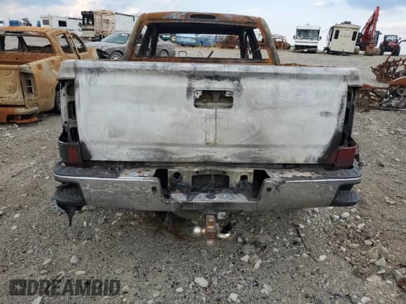 2018 Chevrolet Silverado 1500 LTZ с VIN 3GCUKSEC3JG279550, выставлен на аукционе Copart как лот 80330725 с пробегом Не указан миль и На запчасти • Non repairable. История ставок и продаж доступна на DreamBid. Изображение 6.