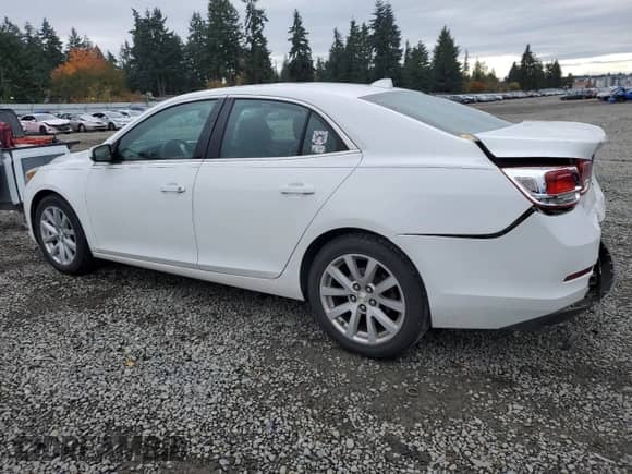 2013 Chevrolet Malibu LT with VIN 1G11E5SA4DF303934, listed as a Copart auction lot 90289655 with 195,084 mi miles and Salvage title. Bid and sale history available at DreamBid. Image 2.