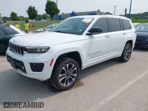2021 Jeep Grand Cherokee Overland with VIN 1C4RJKDG7M8132493, listed as a IAAI auction lot 42365554 with 47,459 mi miles and . Bid and sale history available at DreamBid. Image 2.