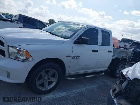 2015 Ram 1500 Express with VIN 1C6RR6FT5FS614872, listed as a IAAI auction lot 42172000 with 129,721 mi miles and . Bid and sale history available at DreamBid. Image 14.