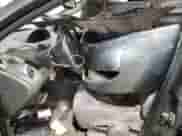 2006 Saturn ION z VIN 1G8AL55B56Z172221, wystawiony jako Copart lot #85042634 z przebiegiem Nie podano mil oraz Szkoda całkowita • Salvage title. Historia ofert i sprzedaży dostępna na DreamBid. Obrazek 7.