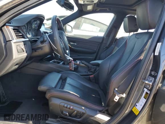 2015 BMW 3 Series 335i с VIN WBA3A9C50FF686615, выставлен на аукционе Copart как лот 71194445 с пробегом 125 316 миль миль и Списание • Salvage title. История ставок и продаж доступна на DreamBid. Изображение 7.