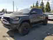 2023 Ram 1500 TRX z VIN 1C6SRFU90PN558994, wystawiony jako Copart lot #55171725 z przebiegiem 17 350 mil mil oraz Szkoda całkowita • Salvage title. Historia ofert i sprzedaży dostępna na DreamBid. Obrazek 1.